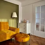 Апартаменты Cloos - Elegant With Panoramic View