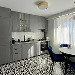 Cloos - Elegant With Panoramic View Апартаменты Брашов