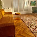 Cloos - Elegant With Panoramic View Апартаменты Брашов