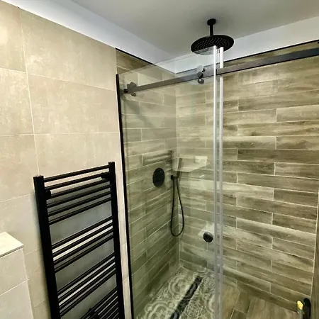 Cloos - Elegant With Panoramic View * Brasov