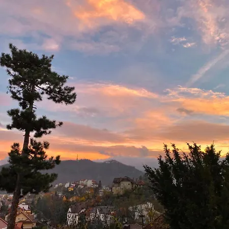 Cloos - Elegant With Panoramic View Appartement