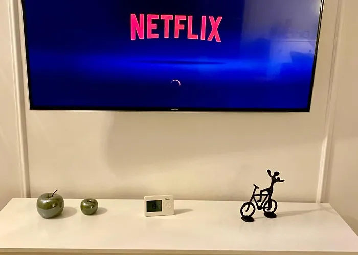 Appartement Cloos - Elegant With Panoramic View Braşov