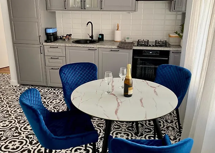 Cloos - Elegant With Panoramic View *