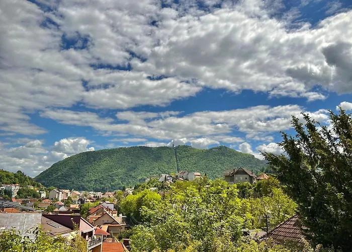 Appartement Cloos - Elegant With Panoramic View Braşov